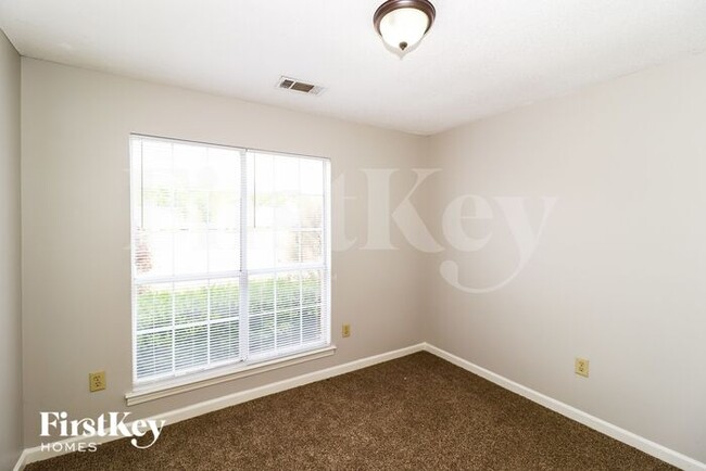 Building Photo - 2507 Bassfield Dr