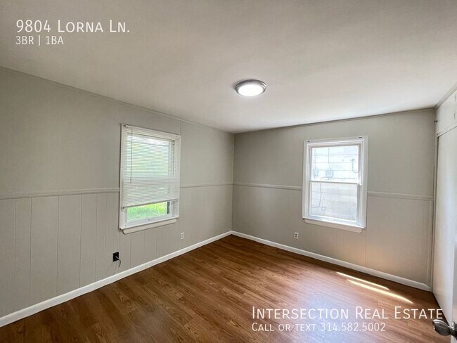 Building Photo - Charming 3 Bedroom Ranch Home with Fenced ...