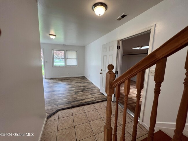 Building Photo - 313 Chiswell Rd