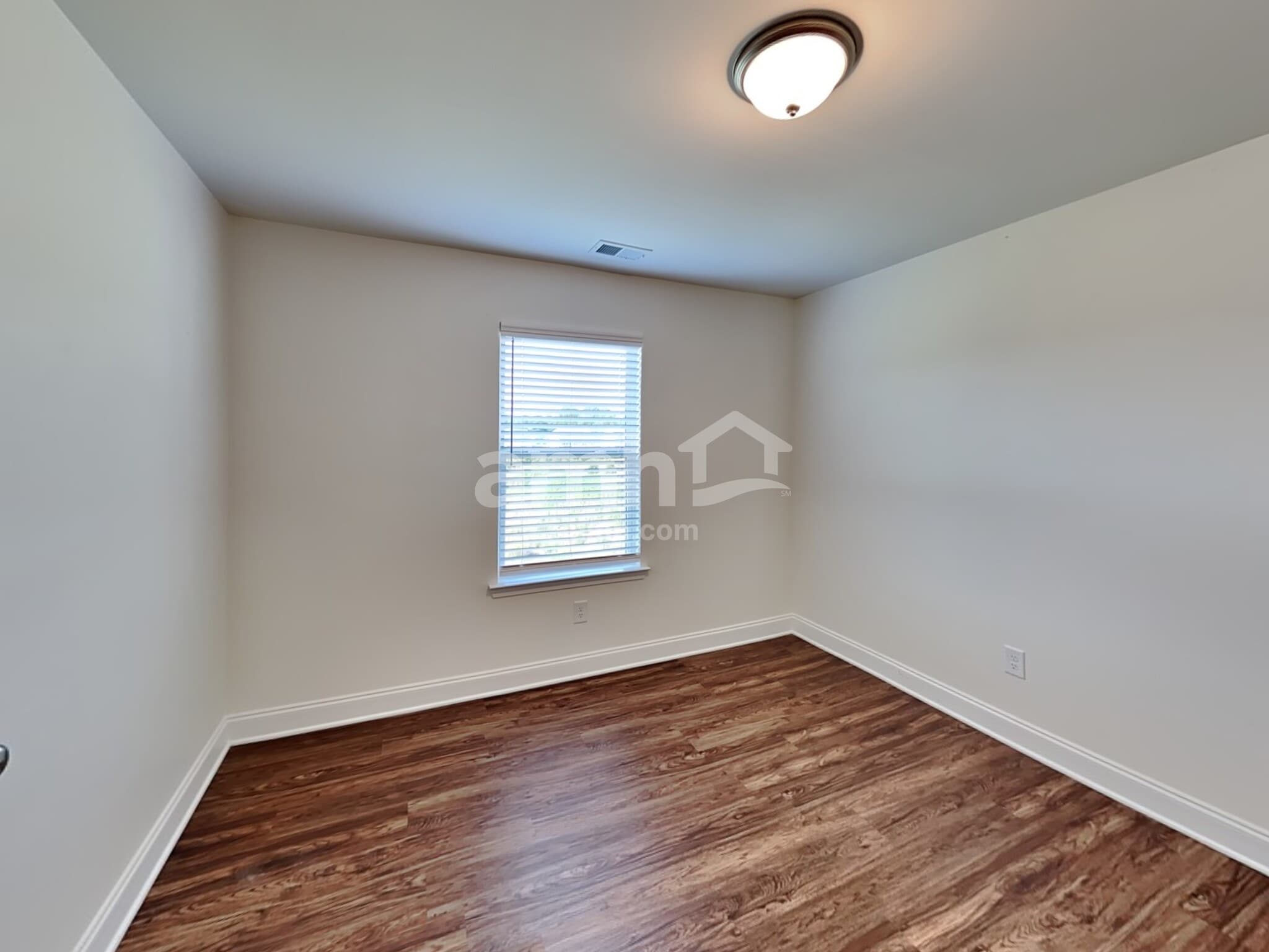 Building Photo - 5150 Smithbriar Dr