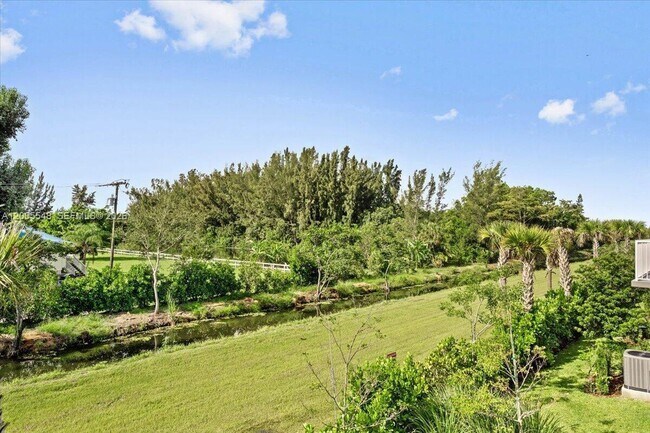 Building Photo - 640 Pioneer Way