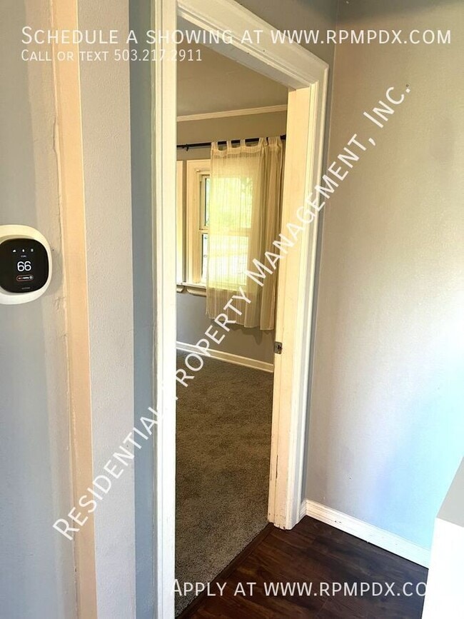 Building Photo - 4512 SW Fairvale Ct