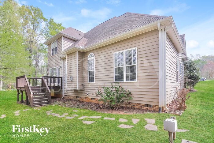 Building Photo - 8303 Burchlawn Ct