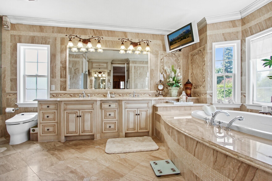 Building Photo - 1117 Encanto Dr