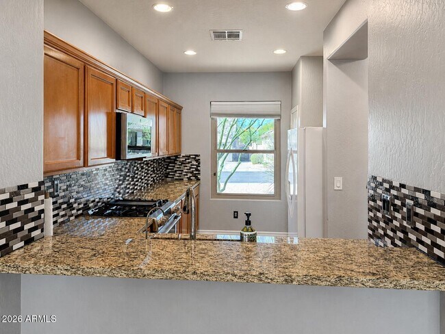 Building Photo - 40011 N Panther Creek Ct