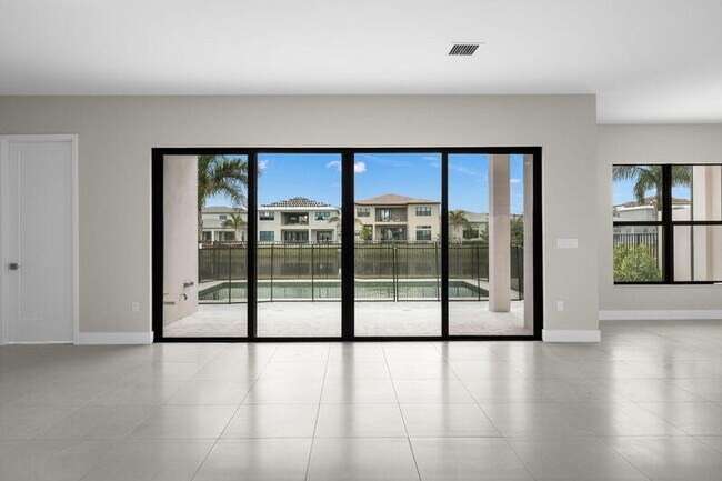 Building Photo - 20414 Juniper Bay Ave