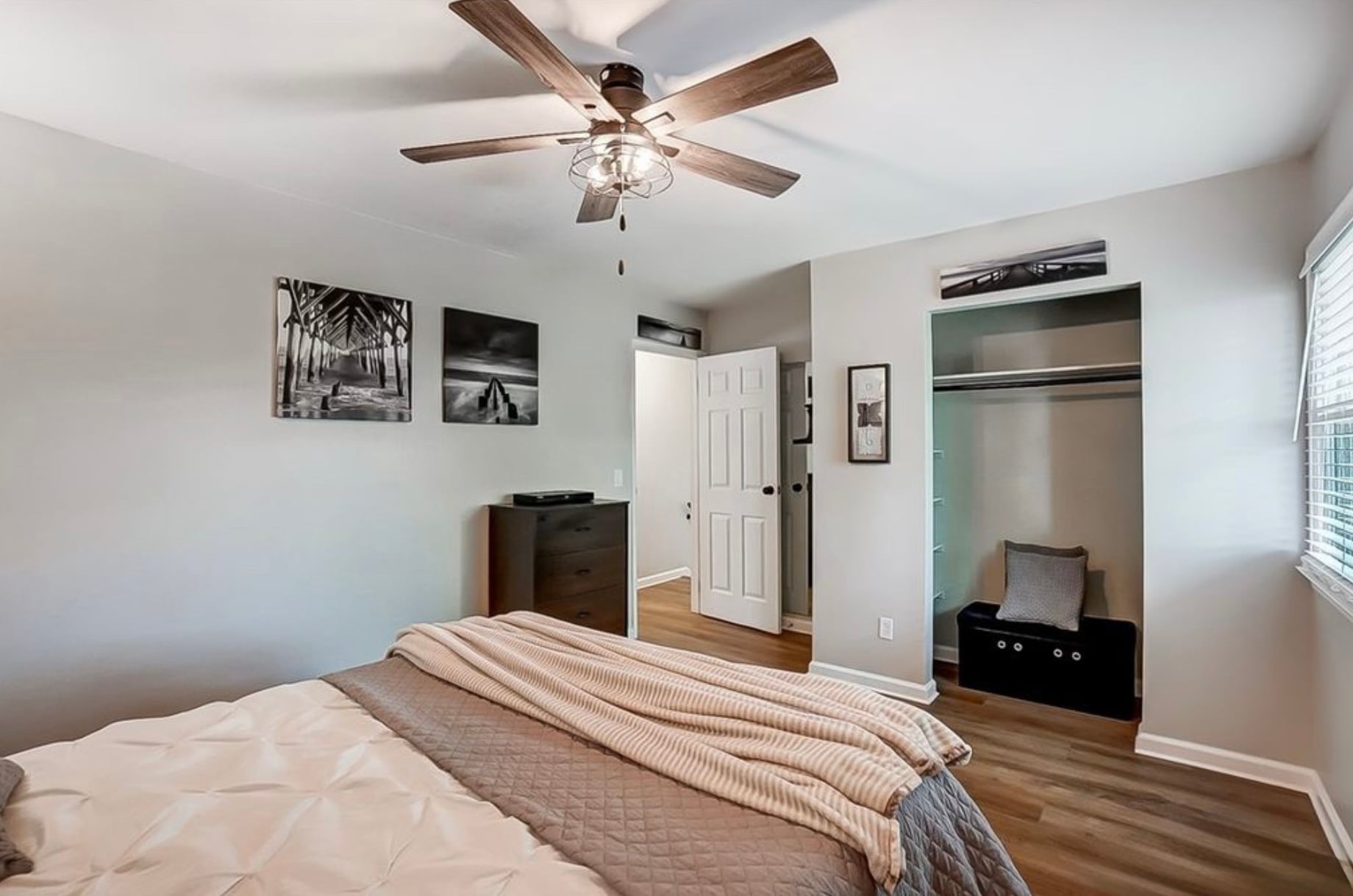 2nd bedroom - 410 Evergreen Dr