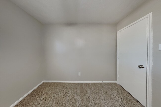 Building Photo - 5418 Gosforth Dr