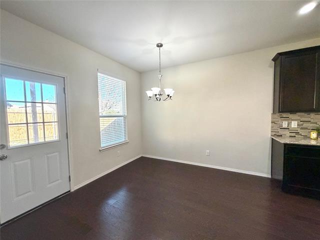 Building Photo - 412 Magma Dr