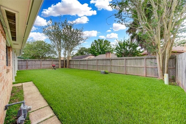 Building Photo - 3046 Wagon Trail Dr