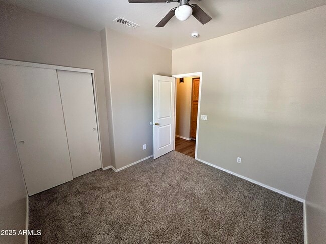Building Photo - 11191 W Palm Ln