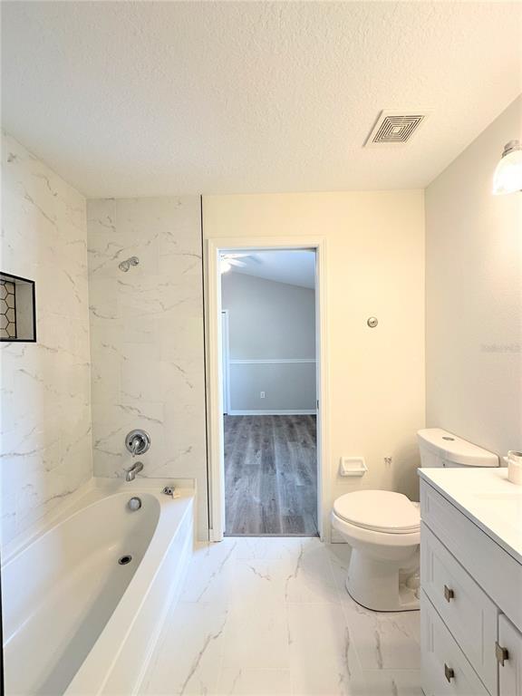 Building Photo - 10478 Lucaya Dr