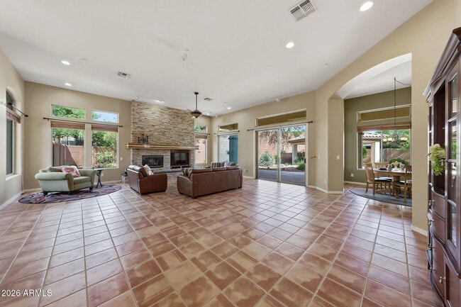 Building Photo - 2129 W Legends Way
