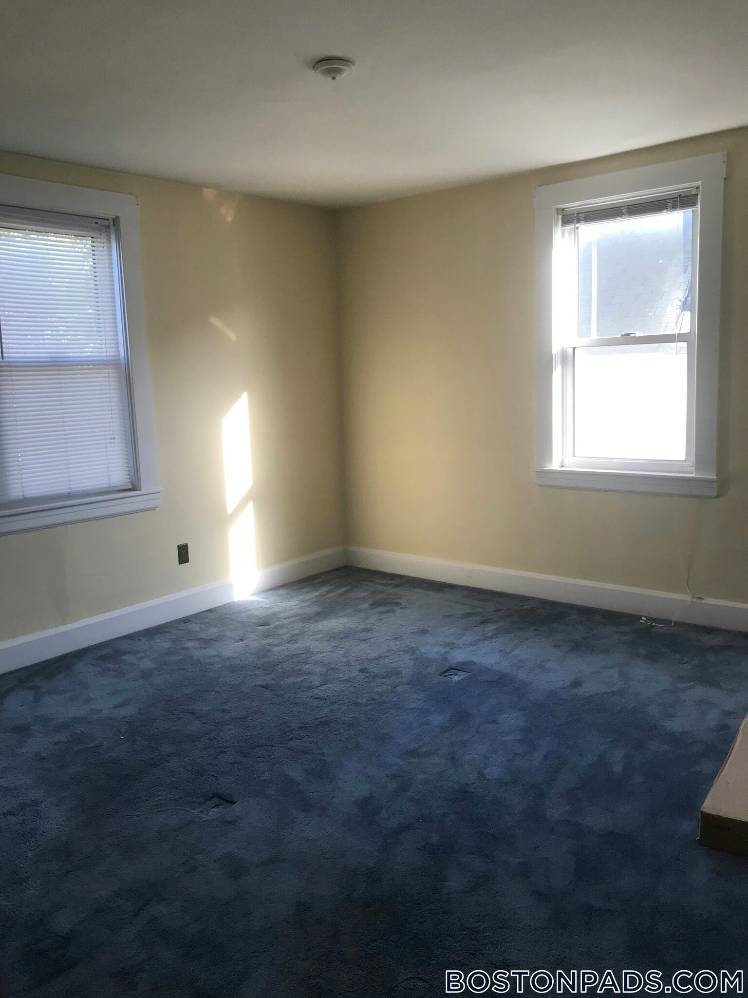 Building Photo - 20R Winship St