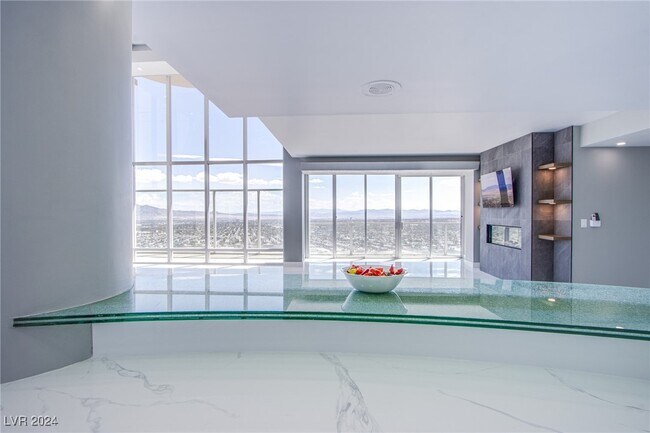 Building Photo - 3111 Bel Air Dr