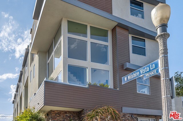 Building Photo - 5407 W Wilshire Vista Ln