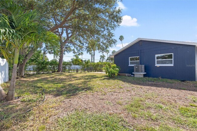 Building Photo - 5901 Denver St NE