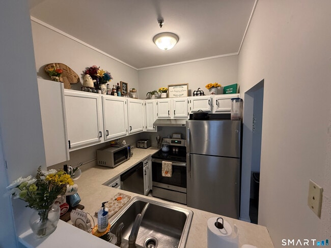 Building Photo - 55 Oil Mill Rd