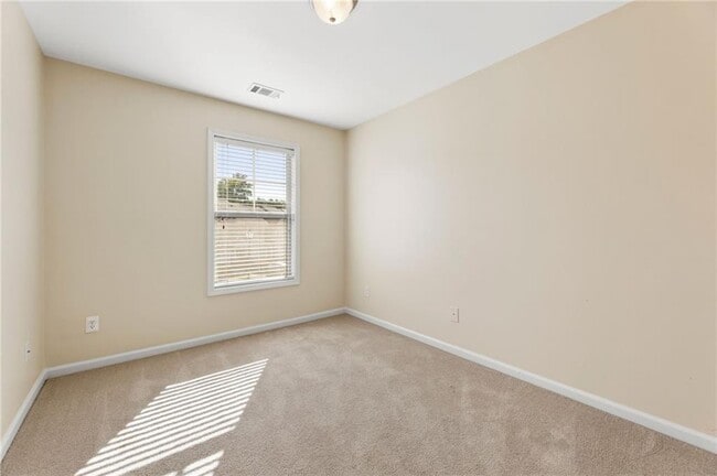 Building Photo - 6210 Elmshorn Way