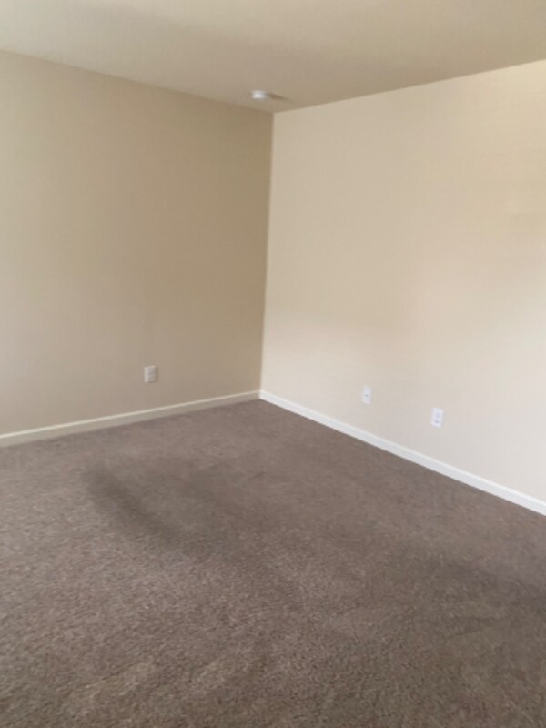 Building Photo - 2370 Allman Dr