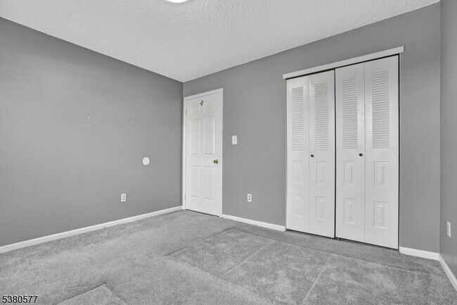 Building Photo - 94 13th Ave