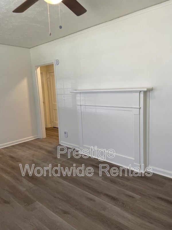 Building Photo - 2416 Heard St