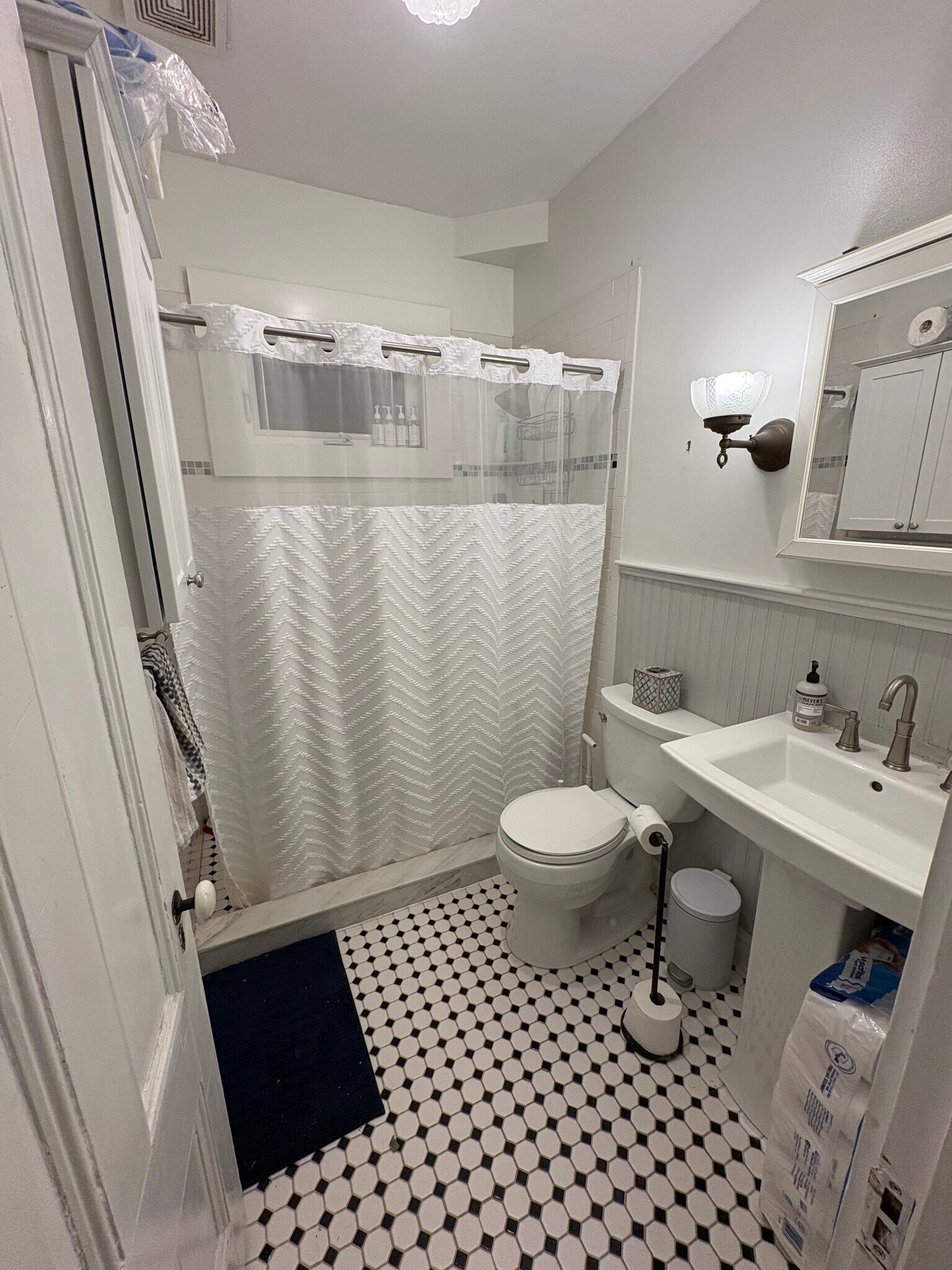 Building Photo - 186 Arborway