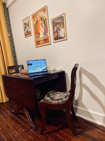 Building Photo - 907 N 12th St