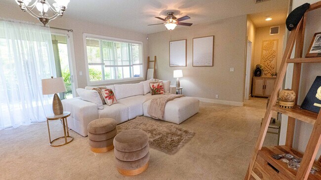 Building Photo - 91-220 Kuanoo Place