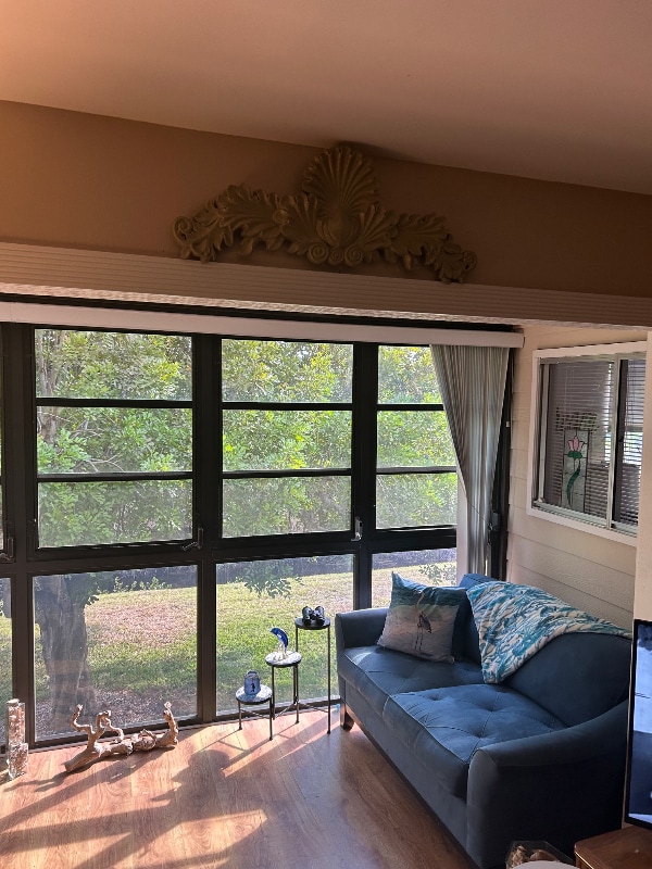 Building Photo - 8121 S Woods Cir