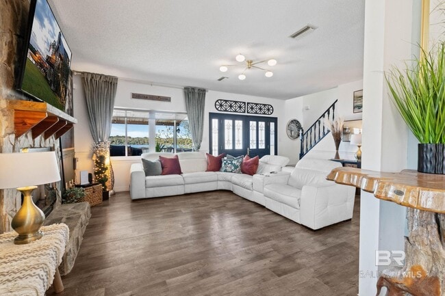 Building Photo - 41997 Bayou Rd