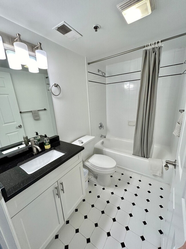 Building Photo - 800-898 Jefferson Street-SI ID1507574P