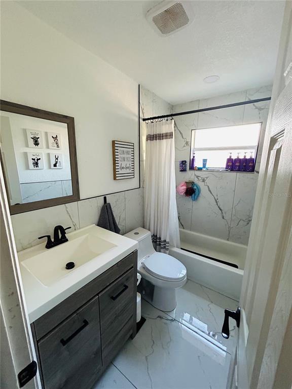 Building Photo - 2056 59th Way N