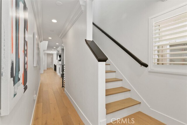 Building Photo - 113 18th St