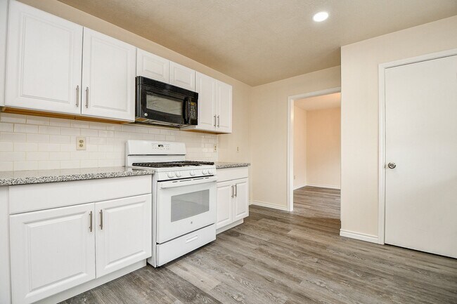 Building Photo - 10919 Rustling Winds Dr