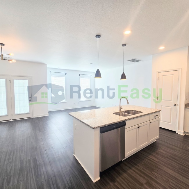 Building Photo - 2107 Steiner St