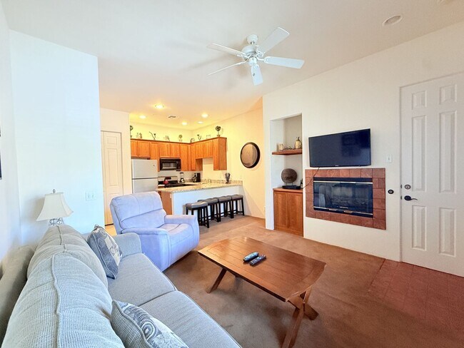 Building Photo - COMING SOON!! 1 Bedroom 1 Bathroom Condo in Casitas Las Rosas in La Quinta