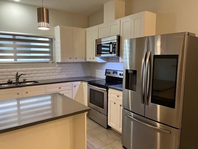 Building Photo - 10902 International Blvd