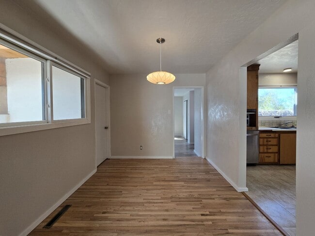 Building Photo - 1018 Camino Carlos Rey