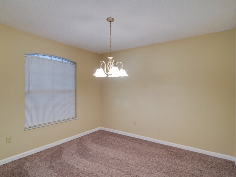 Building Photo - 3029 Hickory Glen Dr