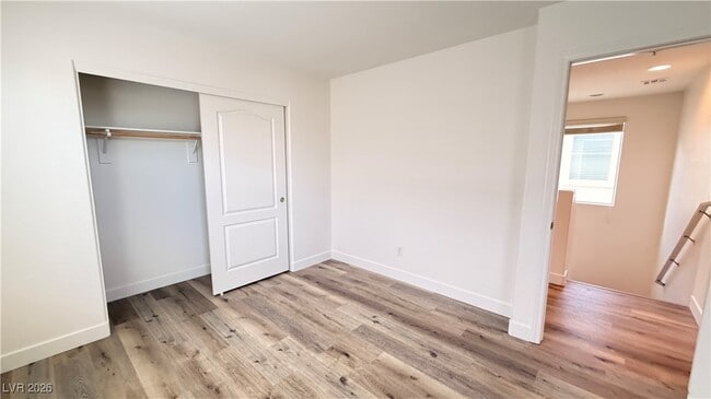 Building Photo - 7375 Benlomond Ave