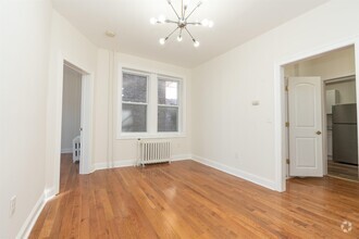 Building Photo - 6404 Park Ave