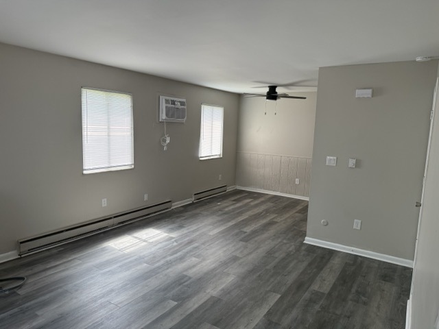 Living Room - 487 S Main St