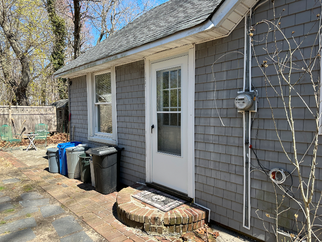 Building Photo - 51 Bellerose Rd