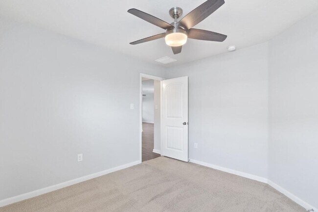 Building Photo - 2521 McCrae