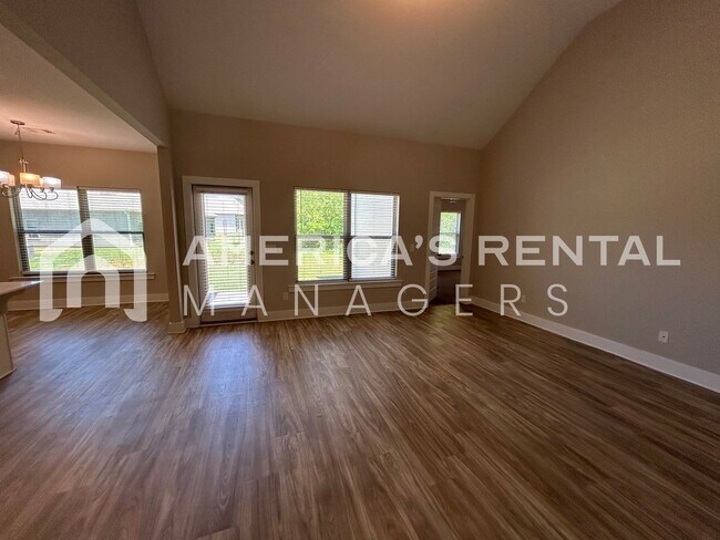 Building Photo - 15597 Crimson Rdg Cir