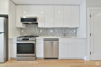 Building Photo - 362 Sumner St