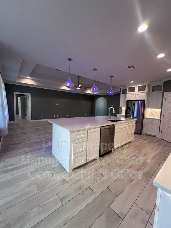 Building Photo - 7314 Longitude Ct