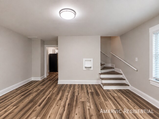 Building Photo - 306 Watauga Ave