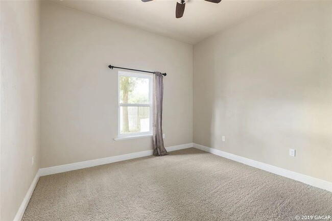 Building Photo - Beautiful 3-Bedroom, 2-Bath Home with Open Layout in Garrison Way